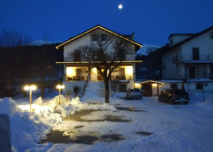 Della Corte Hotel 2*